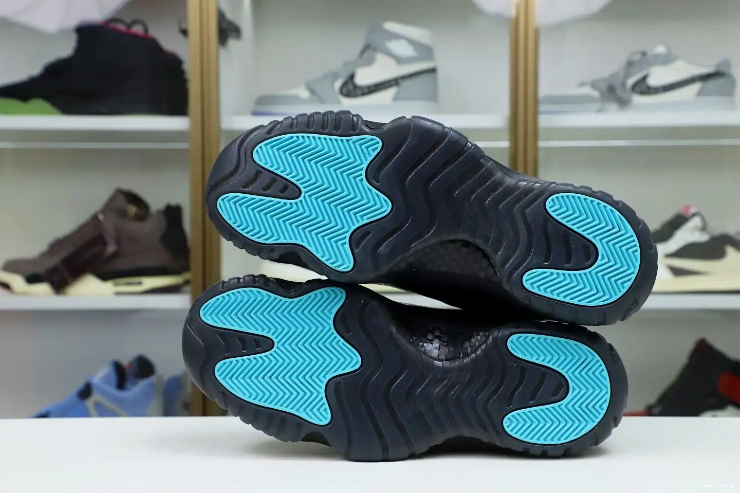 11 RETRO JORDAN AIR BLUE GAMMA Kimikick 0429